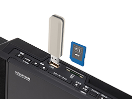 1_3-68 イメージ:USB/SDカードスロット搭載