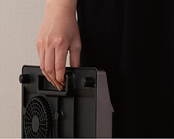 2_4-111 イメージ:持ち運びやすい取っ手付き