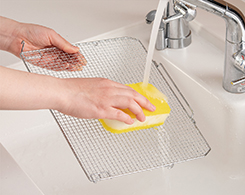 2_4-37 イメージ:着脱式の焼き網