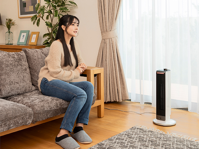 送風機能付ファンヒーター KHF-0848/W - Ảnh 4